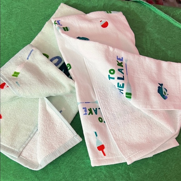 'Gone to the Lake' Kitchen Towel - White and Green - Picture 3 of 4